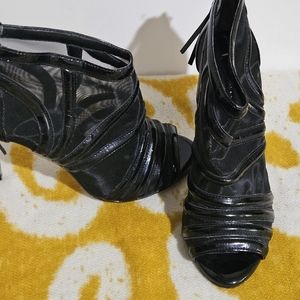 Heel boots bcbgmaxazria